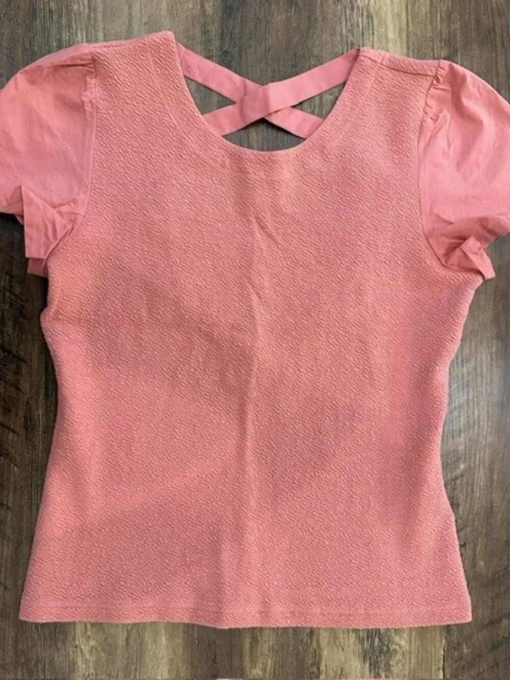Anthropologie Textured Puff Sleeve Crisscross Back Top – Dusty Rose – Size Small